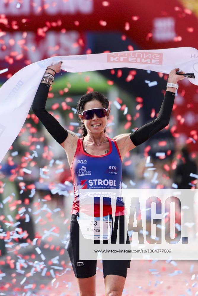 RUNNING - Graz Marathon 2026 GRAZ,AUSTRIA,11.OCT.26 - RUNNING - Graz Marathon. Image shows the rejoicing of Bianca Ederer (AUT). GEPAxpictures xMatthiasxTrinkl