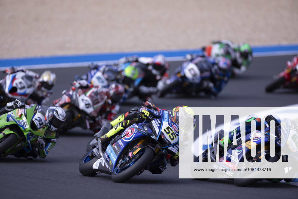 ESTORIL, PORTUGAL - OCTOBER 11: Andrea Locatelli of Italy and Pata Maxus Yamaha competes during the Superpole Race during day three of the World Superbikes Estoril Round at Circuito Estoril on October 11, 2026 in Estoril, Portugal Cascais Portugal - ZUMAl192 20261011_zsp_l192_030