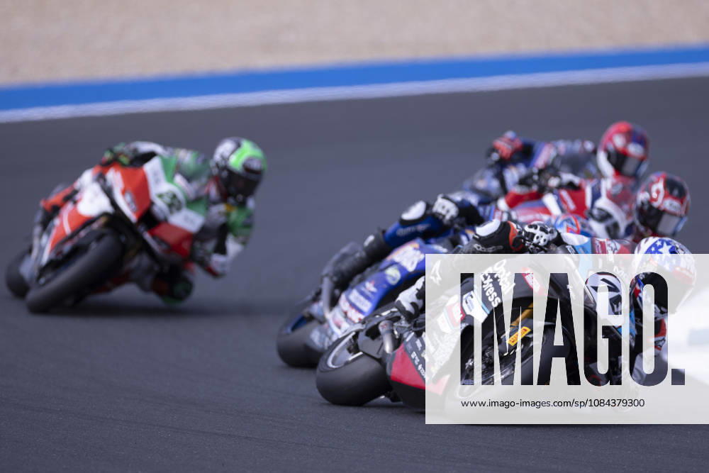 ESTORIL, PORTUGAL - OCTOBER 11: Loris Baz of France and MGM Optical Express Racing during the Superpole Race during day three of the World Superbikes Estoril Round at Circuito Estoril on October 11, 2026 in Estoril, Portugal Cascais Portugal - ZUMAl192 20261011_zsp_l192_066