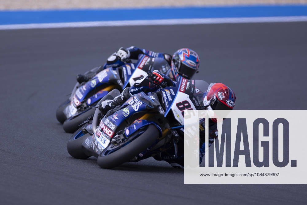 ESTORIL, PORTUGAL - OCTOBER 11: Twan Smits of Netherlands and Motoxracing WorldSBK Team competes during the Superpole Race during day three of the World Superbikes Estoril Round at Circuito Estoril on October 11, 2026 in Estoril, Portugal Cascais Portugal - ZUMAl192 20261011_zsp_l192_069
