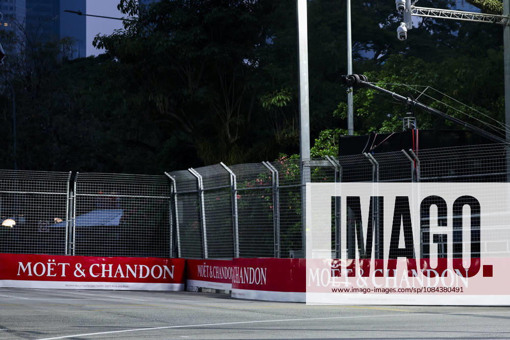 F1 - SINGAPORE GRAND PRIX 2026 Moët & Chandon branding illustration during the 2026 Formula 1 Singapore Grand Prix, 17th round of the 2026 Formula One World Championship, WM, Weltmeisterschaft from October 9 to 11, 2026 on the Marina Bay Street Circuit, in Singapore, Singapore - SingaporeSingapore