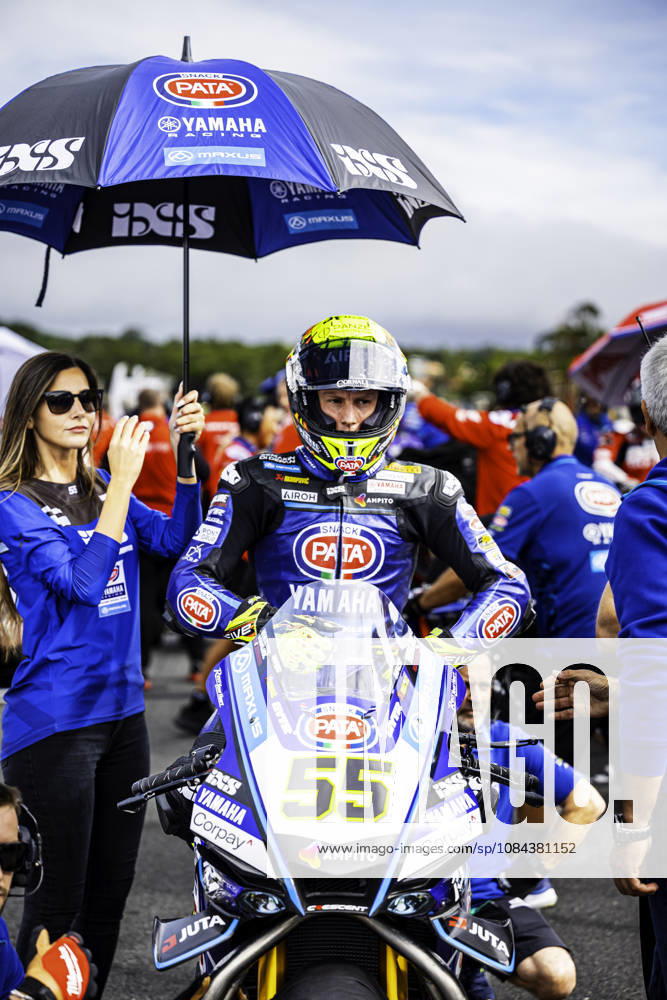 Andrea Locatelli of PATA Maxus Yamaha during the Tissot Superpole Race of the FIM Superbike World Championship, WM, Weltmeisterschaft at Circuito Estoril on October 11, 2026 in Cascais, Portugal. Motorsports 2026: WorldSBK - Tissot Estoril Round - ZUMAr200 20261011_zsp_r200_021