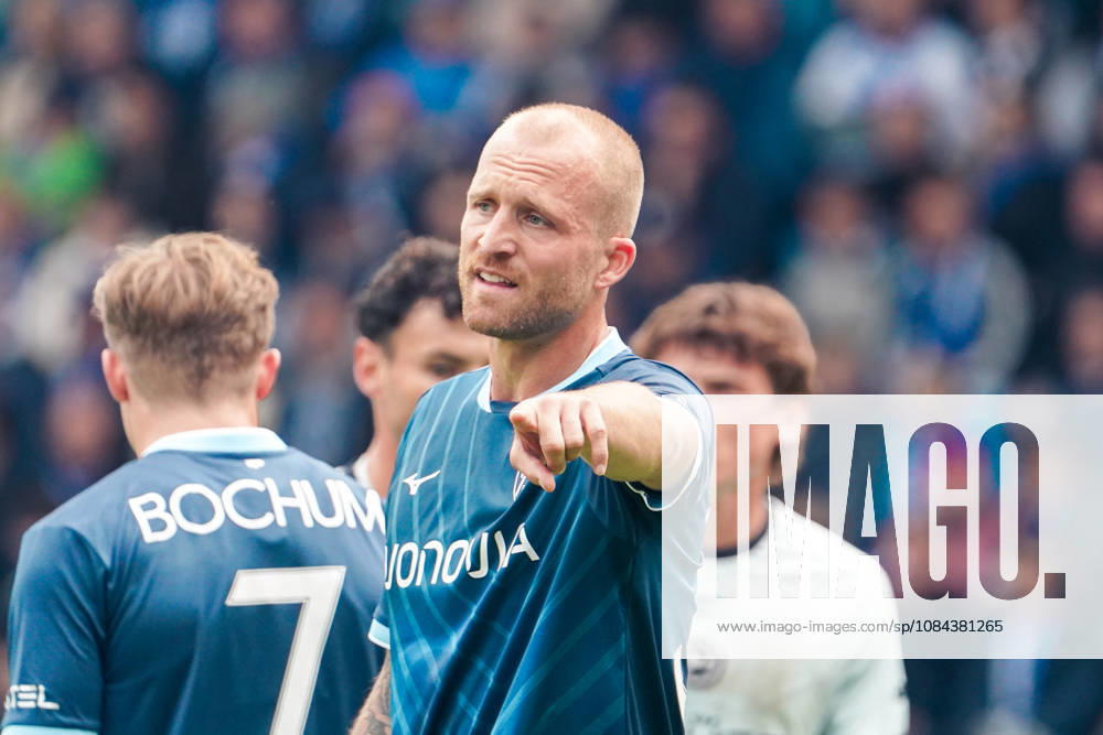 Deutschland: Fussball 2.Bundesliga 2026 2027, 7. Spieltag - VfL Bochum vs Arminia Bielefeld - Vonovia Ruhrstadion (Bochum): Geste, Gestik, Emotion Philipp Hofmann (VfL Bochum, 33)