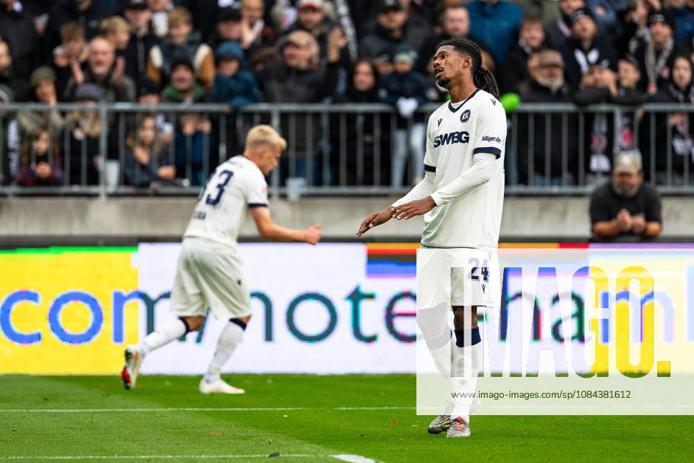 Sandro Tremoulet (Karlsruher SC, 24) enttaeuscht Enttaeuschung, GER, FC St. Pauli vs. Karlsruher SC, Fussball, 2. Bundesliga, Spieltag 7, Saison 2026 2027, 11.10.2026 DFL REGULATIONS PROHIBIT ANY USE OF PHOTOGRAPHS AS IMAGE SEQUENCES AND OR QUASI-VIDEO GER, FC St. Pauli vs. Karlsruher SC, Fussball, 2. Bundesliga, Spieltag 7, Saison 2026 2027, 11.10.2026 Hamburg