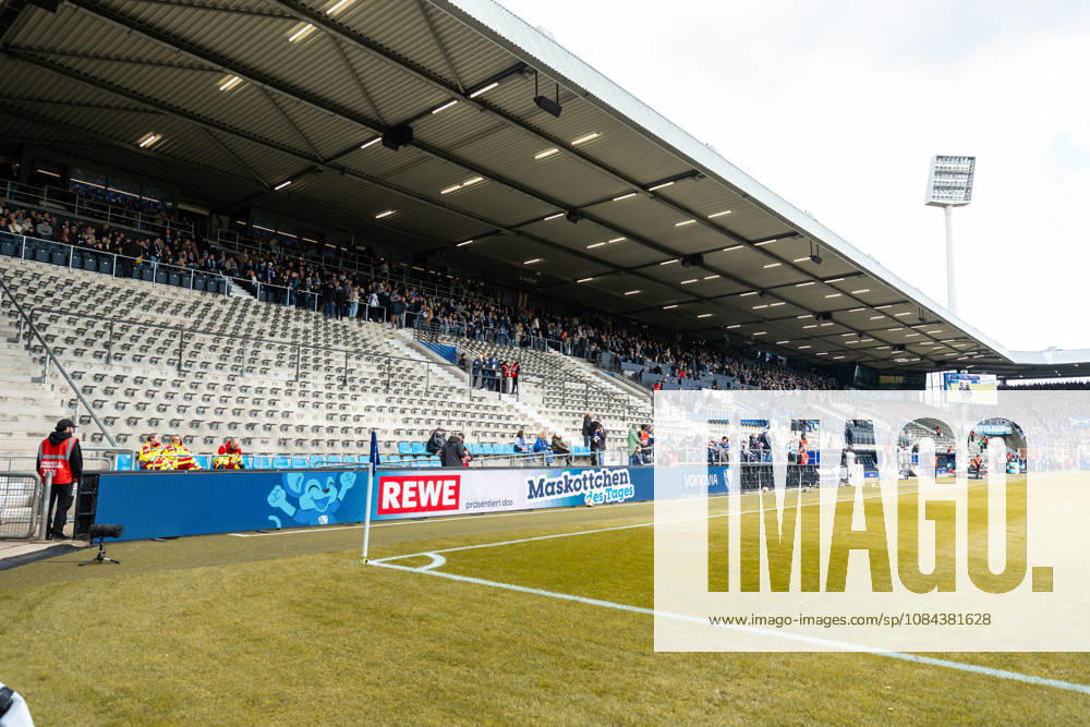 . Der Unterrang der Haupttribuene ist gesperrt waehrend des Spiels der 2. Bundesliga zwischen VfL Bochum und Arminia Bielefeld, Ruhrstadion am 11. October 2026 in Bochum, Deutschland. (Foto von Mario Hommes DeFodi Images) +++ . The subordinate rank of the main tribunes is locked during the 2nd Bundesliga match between VfL Bochum and Arminia Bielefeld at Vonovia Ruhrstadion on October 11, 2026 in Bochum, Germany. (Photo by Mario Hommes DeFodi Images) DFB DFL REGULATIONS PROHIBIT ANY USE OF PHOTOGRAPHS AS IMAGE SEQUENCES AND OR QUASI-VIDEO. (Photo by Mario Hommes DeFodi Images) -