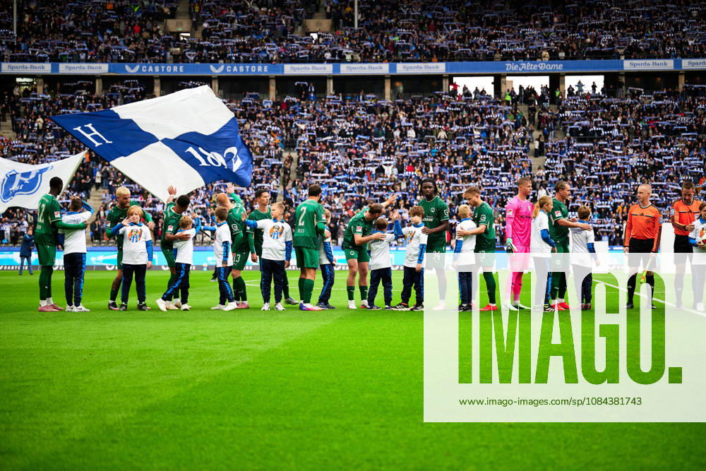 Stimmungsbild Olympiastadion Berlin, Fans Hertha, Kids, GER, Hertha BSC vs. SPVGG Greuther Fuerth, 2. Bundesliga, Saison 2026 27, 07. Spieltag, 11.10.2026 (DFL REGULATIONS PROHIBIT ANY USE OF PHOTOGRAPHS AS IMAGE SEQUENCES AND OR QUASI - VIDEO). GER, Hertha BSC vs. SPVGG Greuther Fuerth, 2. Bundesliga, Saison 2026 27, 07. Spieltag, 11.10.2026 Berlin