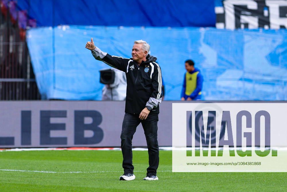 GC Zürich gegen BSC Young Boys Brack Super League 11. Oktober 2026 Olaf Janßen (Cheftrainer, Grasshopper Club Zürich) im Spiel der Brack Super League zwischen dem Grasshopper Club Zürich (GCZ) und dem BSC Young Boys (YB) am 11. Oktober 2026 im Stadion Letzigrund in Zürich, Schweiz. Zürich Stadion Letzigrund Zürich Schweiz