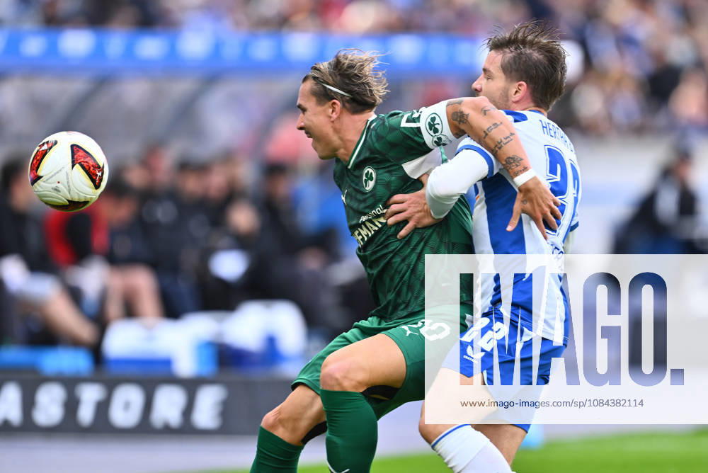 Fussball - Saison 2026 2027 - 2. Fussball - Bundesliga - 07. Spieltag: Hertha BSC Berlin - SpVgg Greuther Fürth ( Kleeblatt ) - Sportfoto Zink - - DFL regulations prohibit any use of photographs as image sequences and or quasi-video - only for editorial use - Felix Klaus (30, SpVgg Greuther Fürth ) Mads Pedersen (22, Hertha BSC )