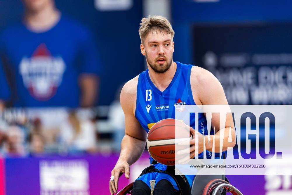 GER, Rollstuhlbasketball, Maenner Frauen, Saison 26 27, Funke Cup, Hauptrunde, Thuringia Bulls - Spinto Muensterland Alexander Budde (Thuringia Bulls) 99189 Elxleben Fit-In Freizeitanlage Sporthal Thueringen Deutschland