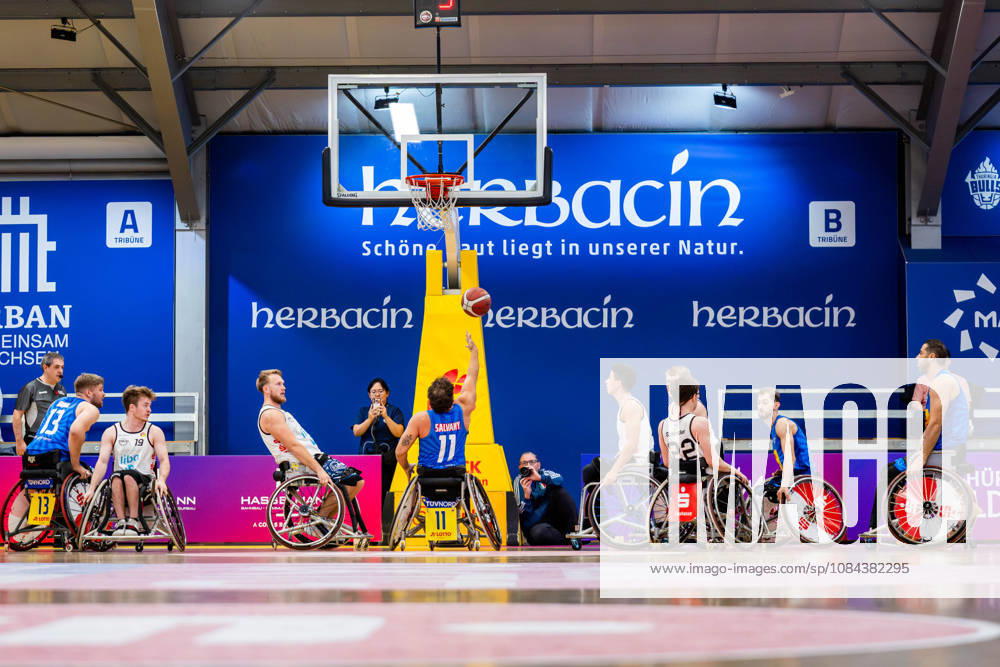 GER, Rollstuhlbasketball, Maenner Frauen, Saison 26 27, Funke Cup, Hauptrunde, Thuringia Bulls - Spinto Muensterland Jordi Ruiz Jordan (Thuringia Bulls) 99189 Elxleben Fit-In Freizeitanlage Sporthal Thueringen Deutschland