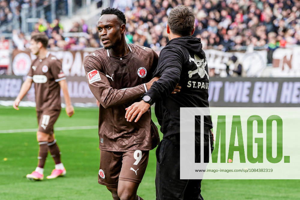 Deutschland: Fußball 2. Bundesliga 2026 27, 7. Spieltag FC St. Pauli vs Karlsruher SC Millerntor-Stadion (Hamburg St. Pauli): 1:0 für Fc St. Pauli durch Abdoulie Ceesay (FC St. Pauli, 9)