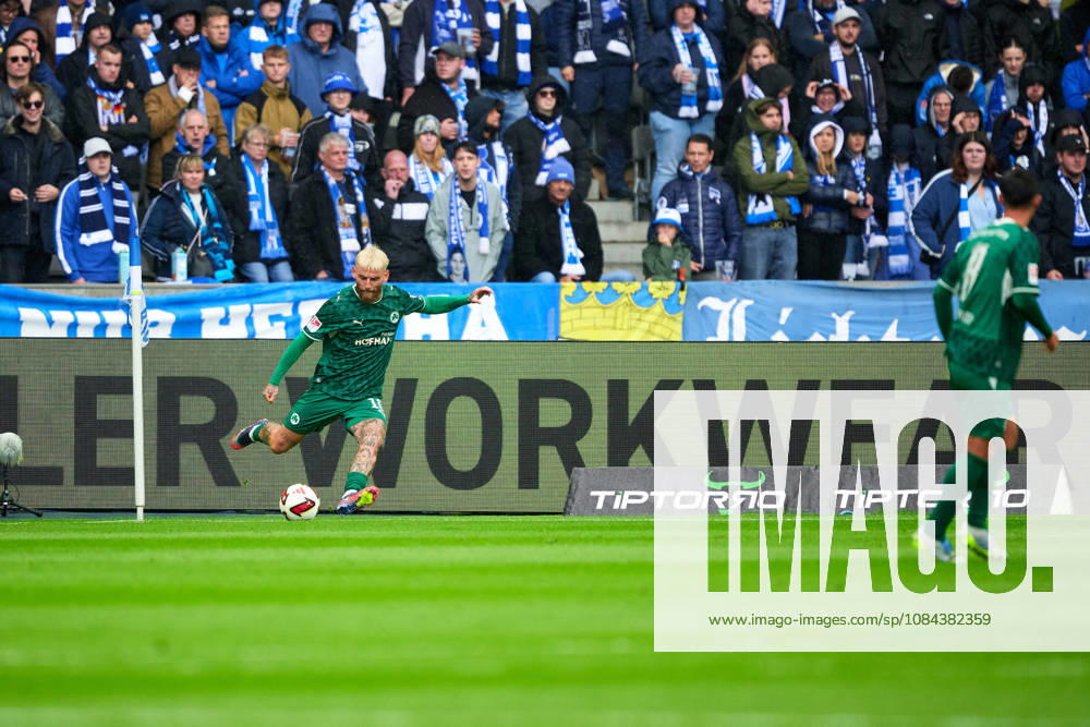 Ole Pohlmann (Greuther Fuerth, 10), GER, Hertha BSC vs. SPVGG Greuther Fuerth, 2. Bundesliga, Saison 2026 27, 07. Spieltag, 11.10.2026 (DFL REGULATIONS PROHIBIT ANY USE OF PHOTOGRAPHS AS IMAGE SEQUENCES AND OR QUASI - VIDEO). GER, Hertha BSC vs. SPVGG Greuther Fuerth, 2. Bundesliga, Saison 2026 27, 07. Spieltag, 11.10.2026 Berlin
