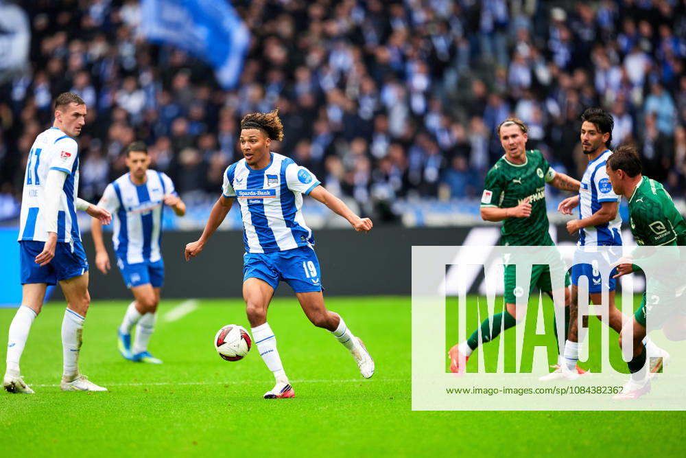 Oluwaseun Victor Adewumi (Hertha BSC, 19), GER, Hertha BSC vs. SPVGG Greuther Fuerth, 2. Bundesliga, Saison 2026 27, 07. Spieltag, 11.10.2026 (DFL REGULATIONS PROHIBIT ANY USE OF PHOTOGRAPHS AS IMAGE SEQUENCES AND OR QUASI - VIDEO). GER, Hertha BSC vs. SPVGG Greuther Fuerth, 2. Bundesliga, Saison 2026 27, 07. Spieltag, 11.10.2026 Berlin