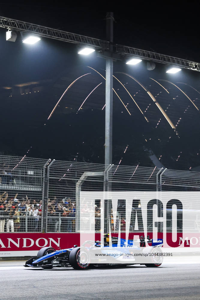 F1 - SINGAPORE GRAND PRIX 2026 55 SAINZ Carlos (spa), Williams Racing FW48, action during the 2026 Formula 1 Singapore Grand Prix, 17th round of the 2026 Formula One World Championship, WM, Weltmeisterschaft from October 9 to 11, 2026 on the Marina Bay Street Circuit, in Singapore, Singapore - SingaporeSingapore