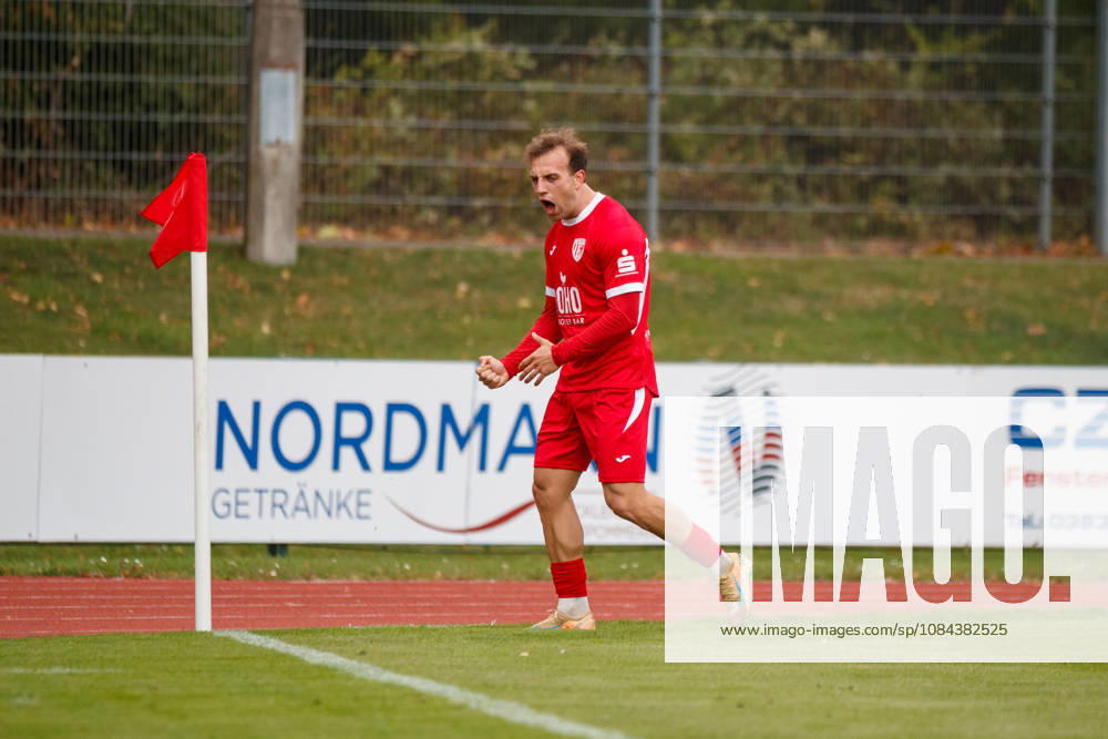 Torjubel 1:0 bei Torschütze Felix Heim (Greifswald) ; GER, Greifswalder FC vs. FC Erzgebirge Aue, Fußball, Männer, Regionalliga Nordost, 12.Spieltag, Spielzeit 2026 2027, 11.10.2026 Greifswald Volksstadion Mecklenburg - Vorpommern Deutschland