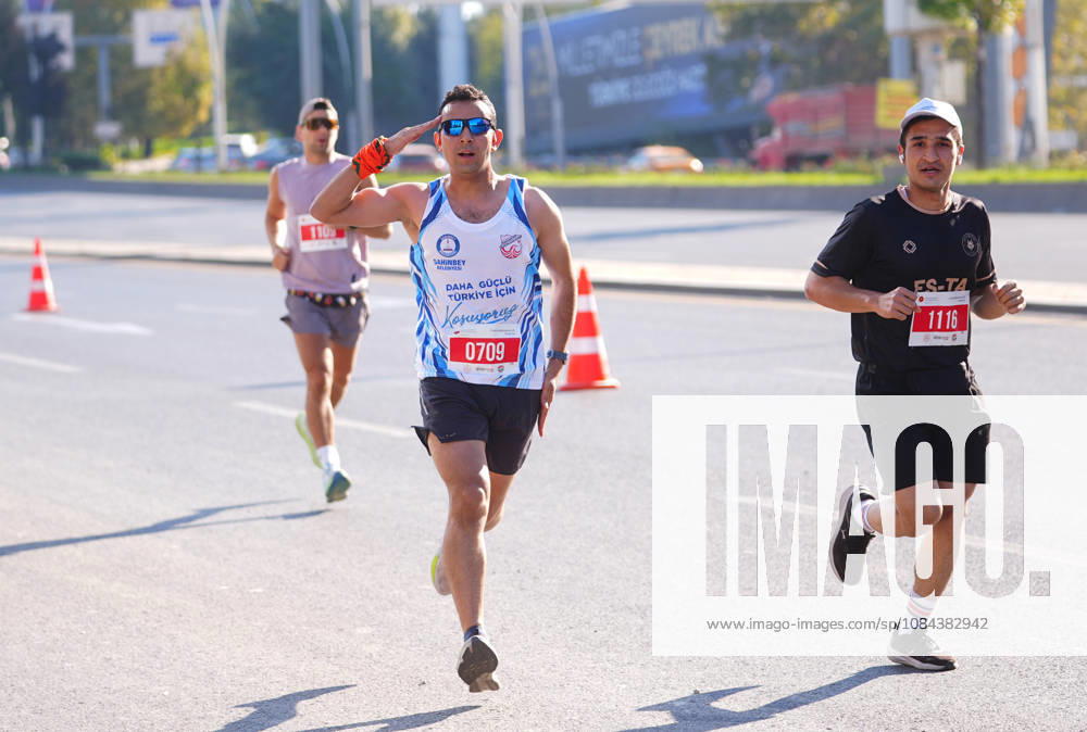 Presidential Run in Ankara ANKARA, TURKIYE - OCTOBER 11: Athletes participate in the Presidential Run, organized by the Turkish Athletics Federation, in Ankara, Turkiye, on October 11, 2026. Evrim Aydin Anadolu Ankara Turkey. Editorial use only. Please get in touch for any other usage.