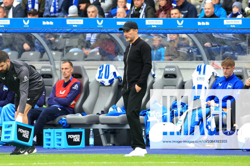 DEU GER, Fussball , 2.Fussballbundesliga , Spieltag, Saison 2026 2027, Berliner Olympiastadion, Hertha BSC vs. Greuther Fuerth Cheftrainer Stefan Leitl ( Hertha BSC Berlin ), Gustaf Nilsson ( Hertha BSC Berlin 9 ) 2. Liga: DFB DFL regulations prohibit any use of photographs as image sequences and or quasi-video) nordphoto GmbH Engler Berlin Berliner Olympiastadion Berlin Deutschland