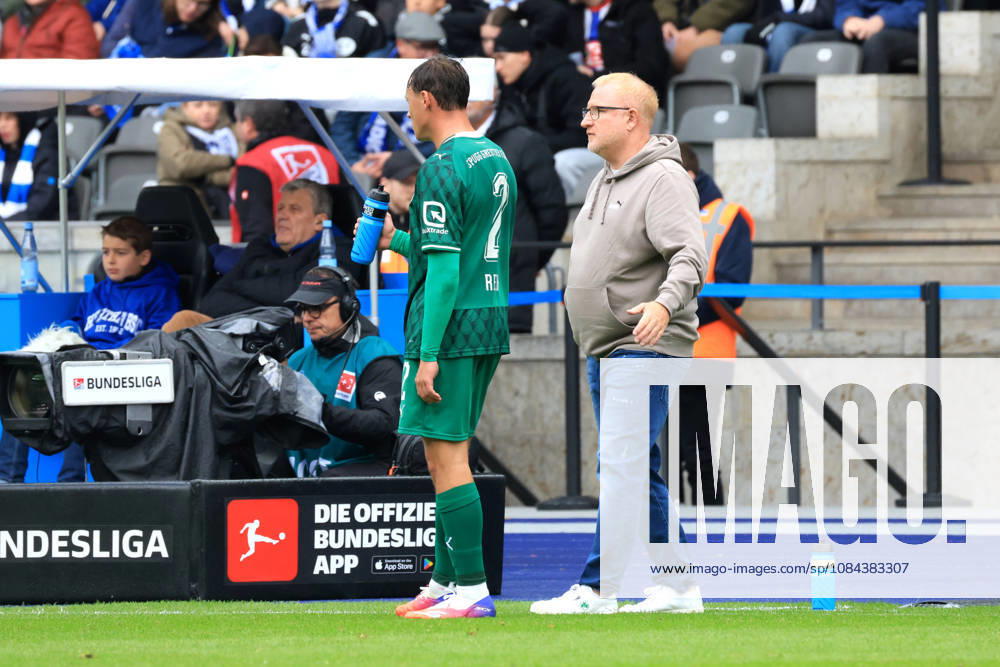 DEU GER, Fussball , 2.Fussballbundesliga , Spieltag, Saison 2026 2027, Berliner Olympiastadion, Hertha BSC vs. Greuther Fuerth Trainer Heiko Vogel ( Greuther Fuerth ), Lukas Reich ( Greuther Fuerth 2 ) 2. Liga: DFB DFL regulations prohibit any use of photographs as image sequences and or quasi-video) nordphoto GmbH Engler Berlin Berliner Olympiastadion Berlin Deutschland