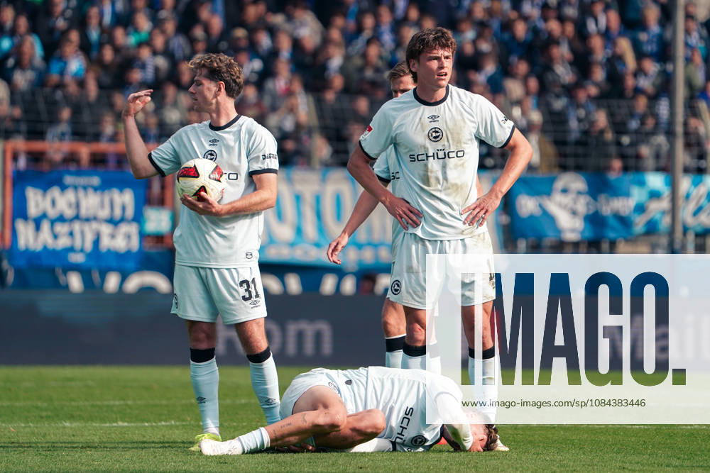 Deutschland: Fussball 2.Bundesliga 2026 2027, 7. Spieltag - VfL Bochum vs Arminia Bielefeld - Vonovia Ruhrstadion (Bochum): Verletzung des Spielers Joel Grodowski (Arminia Bielefeld, 11)