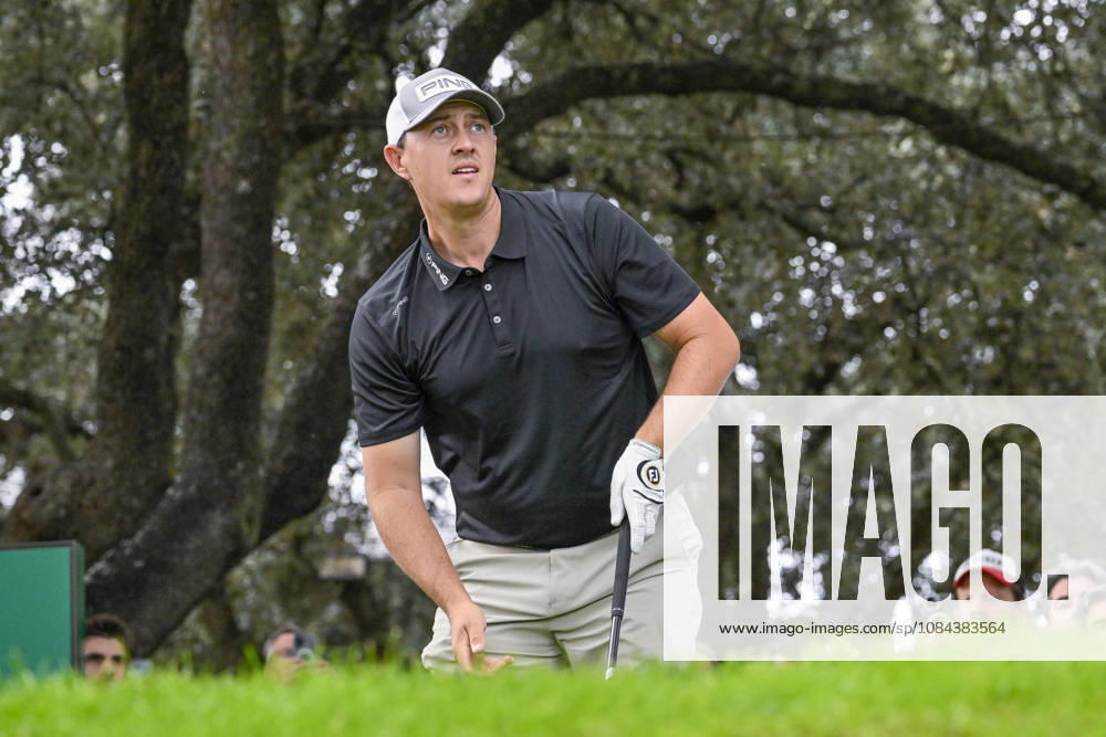 JOE DEAN of England hits the ball off the tee during the Open de Espao±a presented by Madrid at Club de Campo Villa de Madrid on October 11, 2026 in Madrid, Spain. Open GOLF De Spain Presented By Madrid - 10.11.26 (Fourth Day) - ZUMAc312 20261011_zsp_c312_075