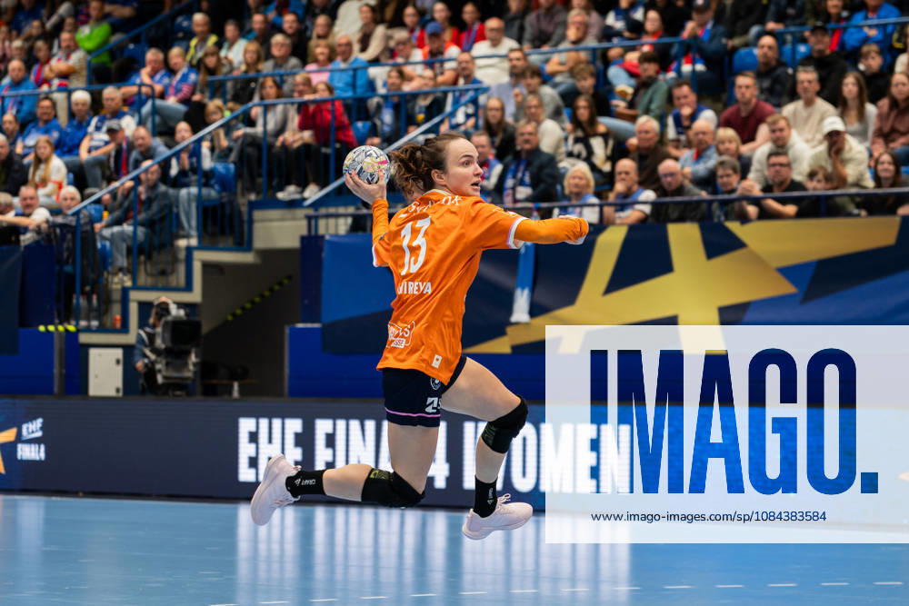 HSG Blomberg-Lippe (GER) vs. Odense Handbold (DEN), Handball, EHF Champions League Women, Gruppenphase, 11.10.2026, Saision 2026 2027, Lemgo Anna Vyakhireva (Odense Handbold, 13) im Torwurf Lemgo Phoenix Contact Arena Deutschland