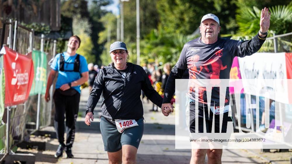 Rund 1800 Läufer begeben sich am Sonntagmorgen, 11.10.2026, im Rahmenprogramm des Mararthons am Baldeneysee auf eine gut 18 Kilometer lange Seerunde. Deutschland NRW Essen