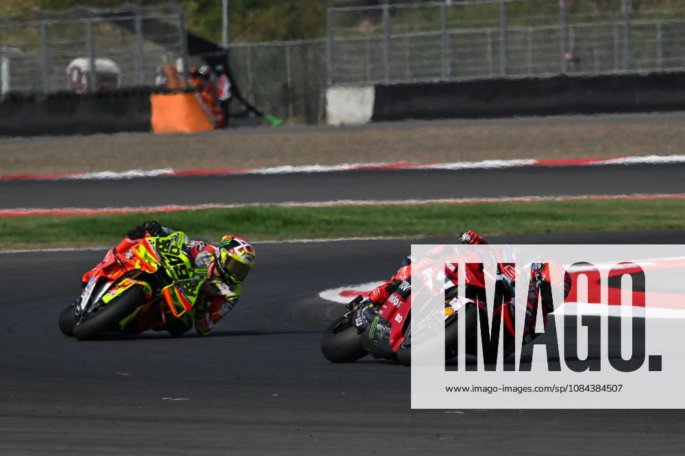 MOTO - MOTO GP - GRAND PRIX OF INDONESIA 2026 93 MARQUEZ Marc (spa), Ducati Lenovo Team, Ducati Desmosedici GP26, action with 49 DI GIANNANTONIO Fabio (ita), Pertamina Enduro VR46 Racing Team, Ducati Desmosedici GP26 during the 2026 MotoGP Pertamina Grand Prix of Indonesia on the Mandalika circuit from October 9 to 11, at West Nusa Tenggara, Indonesia - West Nusa TenggaraIndonesia