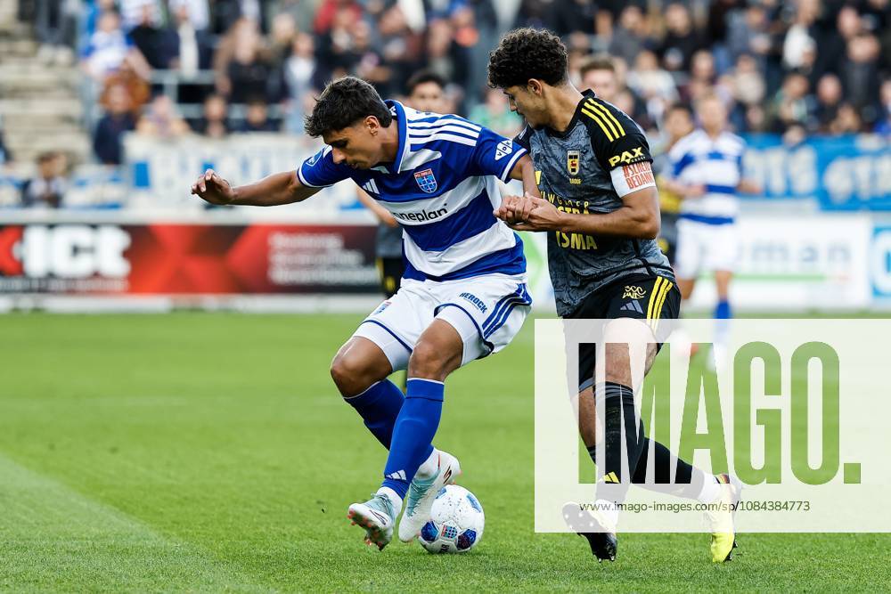 ZWOLLE - Koen Kostons of PEC Zwolle, Ismaël Baouf of SC Cambuur (lr) during the Dutch Eredivisie match between PEC Zwolle and Cambuur at the MAC3Park stadium on October 11, 2026 in Zwolle, the Netherlands. VINCENT JANNINK ANP Eredivisie 2026 27 ANPxSportx IVx 572126242 originalFilename: 572126242