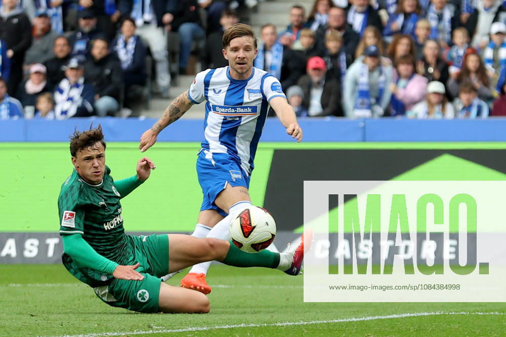 Fussball 2.Bundesliga, Hertha BSC Berlin - SpVgg Greuther Fuerth v.l. Mads Pedersen (Hertha BSC Berlin) Torschuetze, erzielt das Tor, Treffer, scores the goal 1:0 Berlin