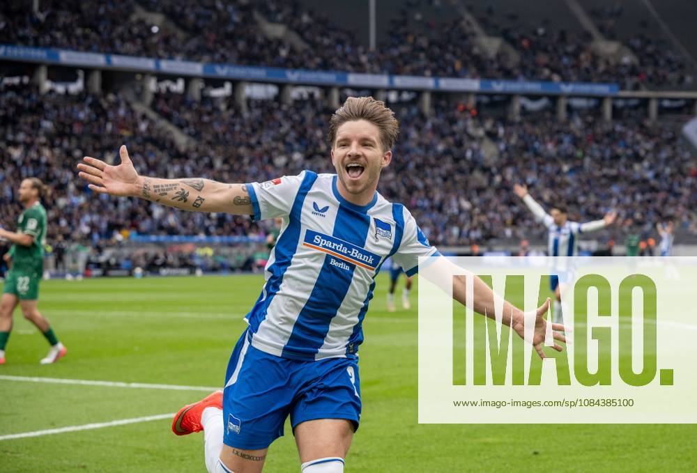 Fussball, Herren, Saison 2026 2027, 2. Bundesliga (7. Spieltag), Hertha BSC - SpVgg Greuther Fürth, Mads Pedersen (Hertha BSC), Jubel nach Tor zum 1:0, 11.10.2026,