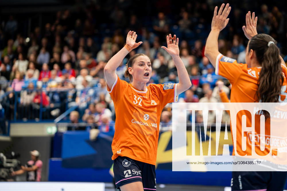 HSG Blomberg-Lippe (GER) vs. Odense Handbold (DEN), Handball, EHF Champions League Women, Gruppenphase, 11.10.2026, Saision 2026 2027, Lemgo Mie Enggrob Hojlund (Odense Handbold, 32) jubelt nach einem Tor Lemgo Phoenix Contact Arena Deutschland
