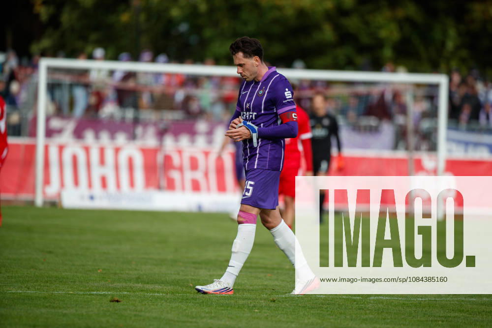 Marcel Bär (Aue) sind ist enträuscht, wütend, frustriert, sauer ; GER, Greifswalder FC vs. FC Erzgebirge Aue, Fußball, Männer, Regionalliga Nordost, 12.Spieltag, Spielzeit 2026 2027, 11.10.2026 Greifswald Volksstadion Mecklenburg - Vorpommern Deutschland