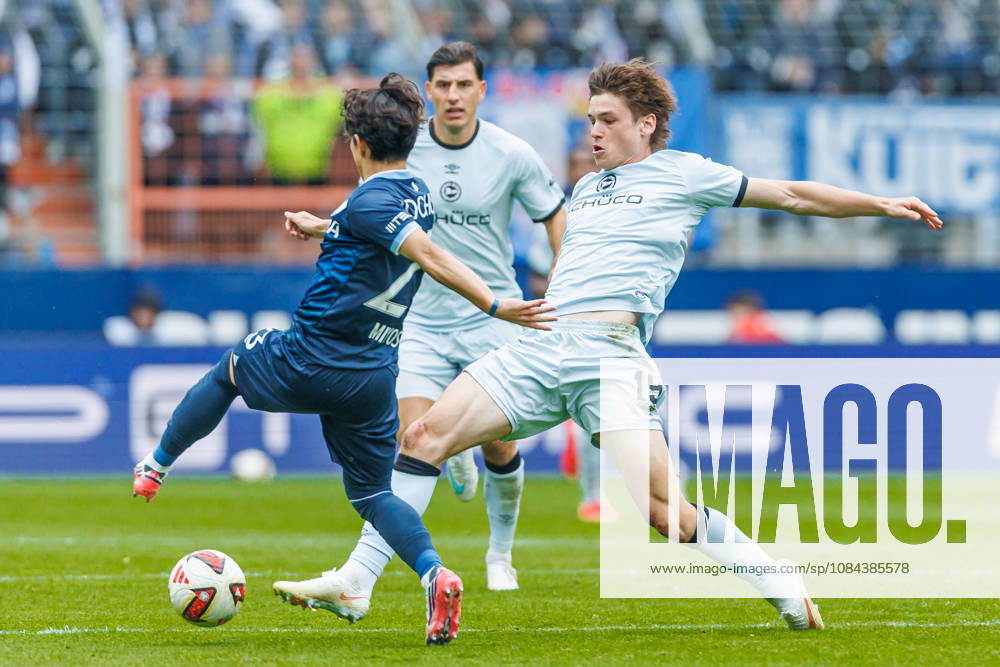 Koji Miyoshi (VfL Bochum) und Maximilian Grosser (DSC Arminia Bielefeld) im Zweikampf waehrend des Spiels der 2. Bundesliga zwischen VfL Bochum und Arminia Bielefeld, Ruhrstadion am 11. October 2026 in Bochum, Deutschland. (Foto von Mario Hommes DeFodi Images) +++ Koji Miyoshi (VfL Bochum) und Maximilian Grosser (DSC Arminia Bielefeld) battle for the ball during the 2nd Bundesliga match between VfL Bochum and Arminia Bielefeld at Vonovia Ruhrstadion on October 11, 2026 in Bochum, Germany. (Photo by Mario Hommes DeFodi Images) DFB DFL REGULATIONS PROHIBIT ANY USE OF PHOTOGRAPHS AS IMAGE SEQUENCES AND OR QUASI-VIDEO. (Photo by Mario Hommes DeFodi Images) -