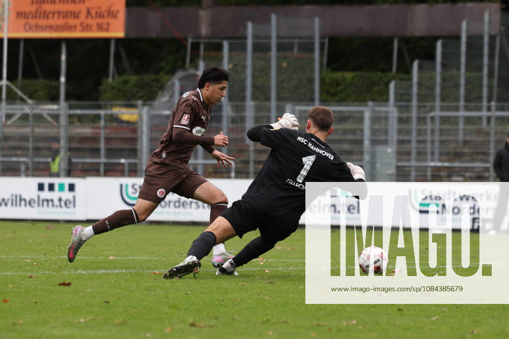 Fußball I Herren I Saison 2026 2027 I Regionalliga Nord I 13.Spieltag I FC St.Pauli II - HSC Hannover I 11.10.2026 Haron Sabah (7, FC St.Pauli II) Bastian Fielsch (1, HSC Hannover) Norderstedt Edmund Plambeck Stadion Schleswig-Holstein Deutschland