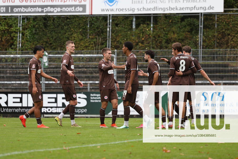 Fußball I Herren I Saison 2026 2027 I Regionalliga Nord I 13.Spieltag I FC St.Pauli II - HSC Hannover I 11.10.2026 Torjubel FC St.Pauli II Norderstedt Edmund Plambeck Stadion Schleswig-Holstein Deutschland