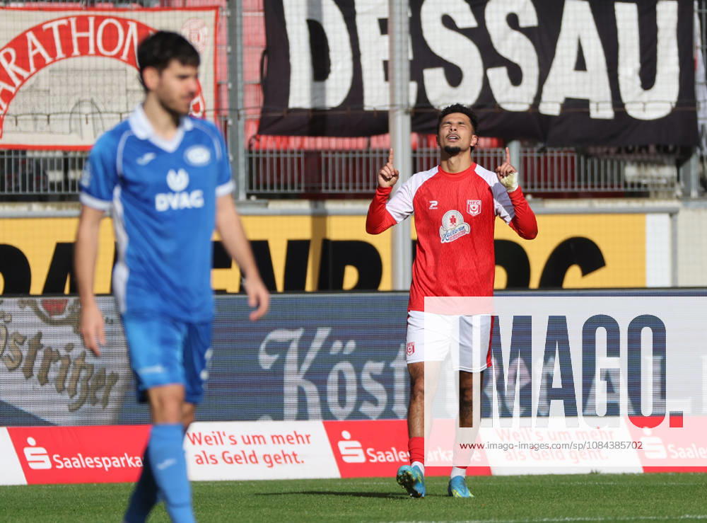 Halle Saale Sachsen Anhalt Leuna Chemie Stadion Fußball Hallescher FC Halle HFC Regionalliga Nordost 4. Liga Männer Saison 2026 2027 12. Spieltag HFC- RSV Eintracht Tor das 1:0 durch Osman Atilgan (Hallescher FC) hfc Jubel