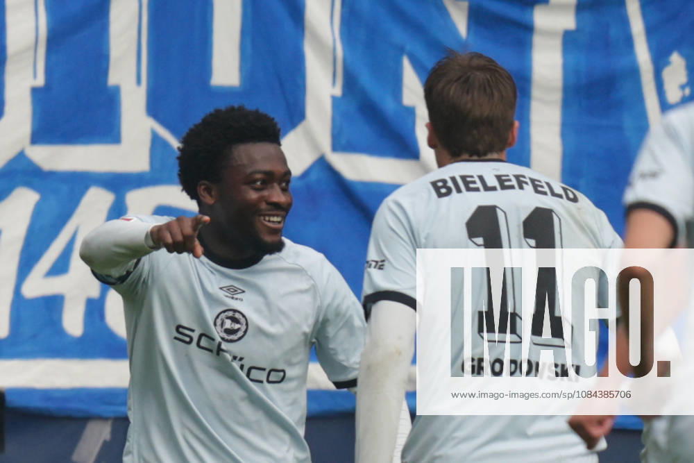 Fussball 2.Bundesliga, VfL Bochum - Arminia Bielefeld v.l. Tor, Benjamin Boakye zum 0:1 (Arminia Bielefeld) Bochum
