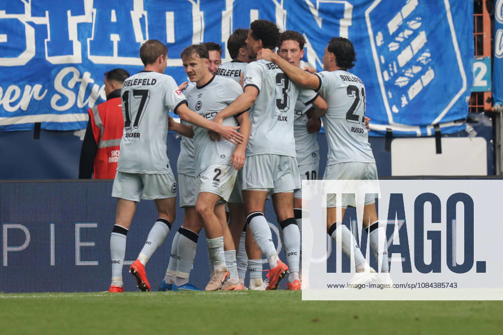 Fussball 2.Bundesliga, VfL Bochum - Arminia Bielefeld v.l. Tor, Benjamin Boakye zum 0:1 (Arminia Bielefeld) Bochum