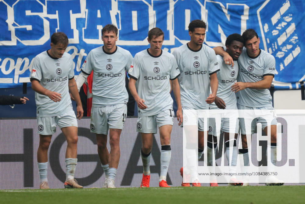 Fussball 2.Bundesliga, VfL Bochum - Arminia Bielefeld v.l. Tor, Benjamin Boakye zum 0:1 (Arminia Bielefeld) Bochum