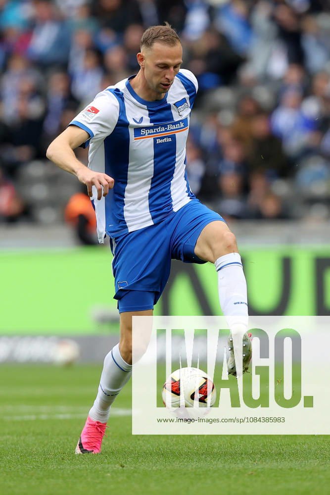 Fussball 2.Bundesliga, Hertha BSC Berlin - SpVgg Greuther Fuerth v.l. Gustaf Nilsson (Hertha BSC Berlin) Freisteller Berlin