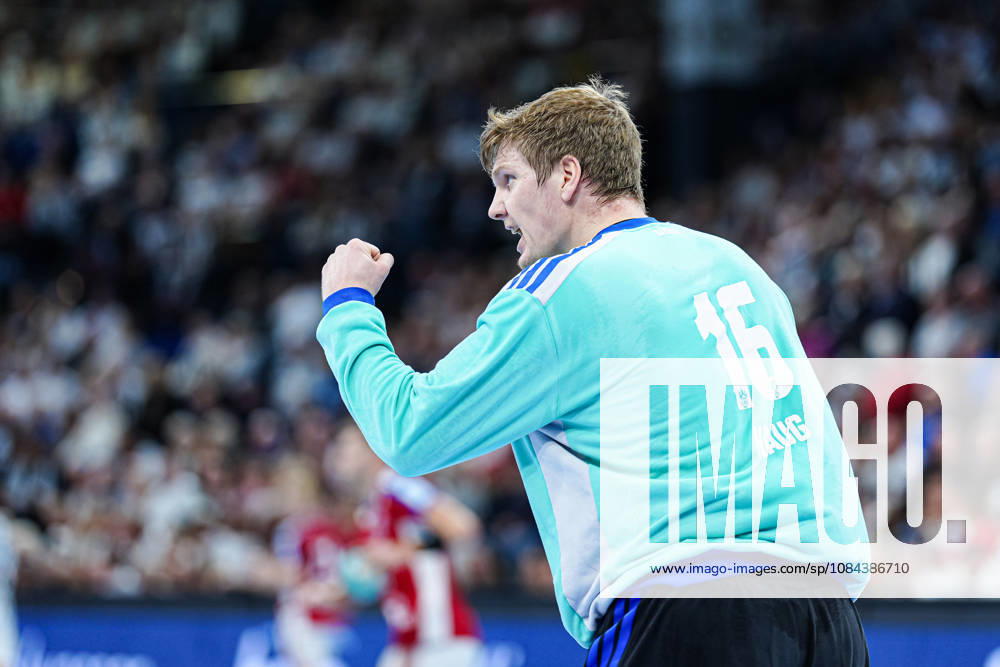 Jubel nach Parade Robin Haug (Handball Club Hamburg, 16) GER, THW Kiel vs. Handball Club Hamburg, Handball, 1. Bundesliga, Spieltag 8, Saison 2026 2027, 11.10.2026 GER, THW Kiel vs. Handball Club Hamburg, Handball, 1. Bundesliga, Spieltag 8, Saison 2026 2027, 11.10.2026 Kiel