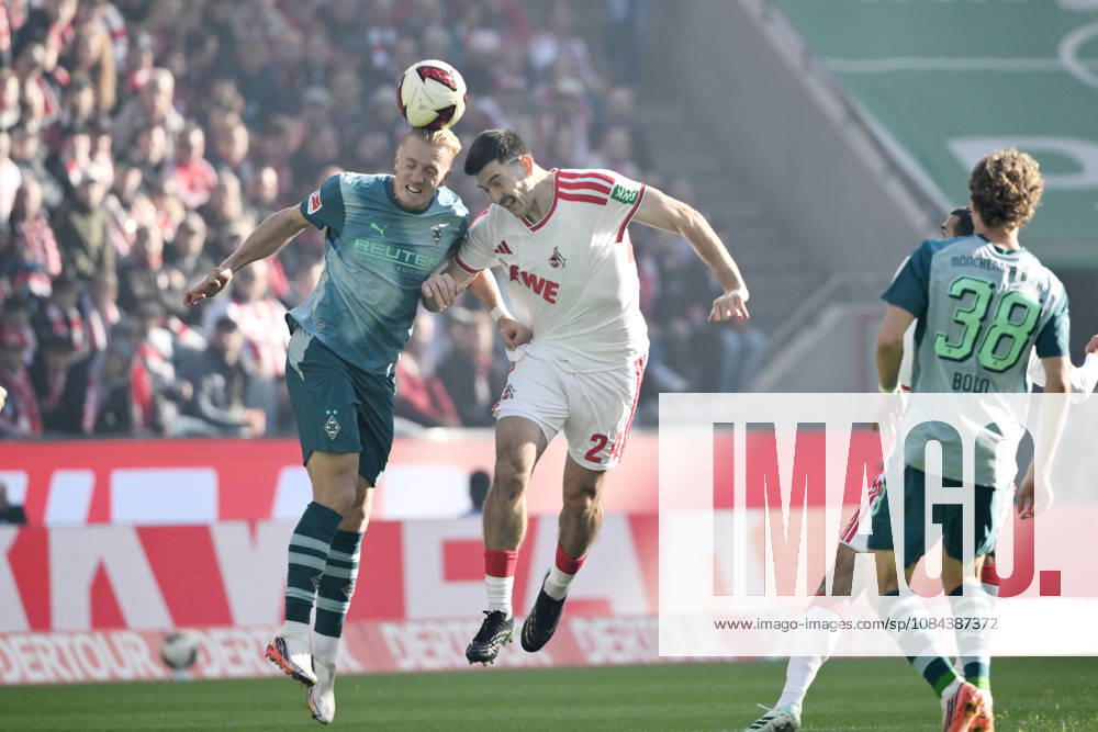 Isac Lidberg (Borussia Mönchengladbach), li., gegen Luka Lochoshvili (1.FC Koeln) 11.10.2026, Fussball 1. Bundesliga, Saison 2026 2027, 5. Spieltag, 1. FC Köln - Borussia Mönchengladbach DFL regulations prohibit any use of photographs as image sequences and or quasi-video Koeln Rhein-Energie-Stadion Nordrhein Westfalen Deutschland