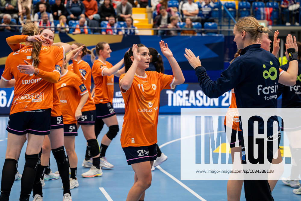 HSG Blomberg-Lippe (GER) vs. Odense Handbold (DEN), Handball, EHF Champions League Women, Gruppenphase, 11.10.2026, Saision 2026 2027, Lemgo Tina Abdulla (Odense Handbold, 11) freut sich nach dem Sieg gegen die HSG Blomberg-Lippe (GER) Lemgo Phoenix Contact Arena Deutschland