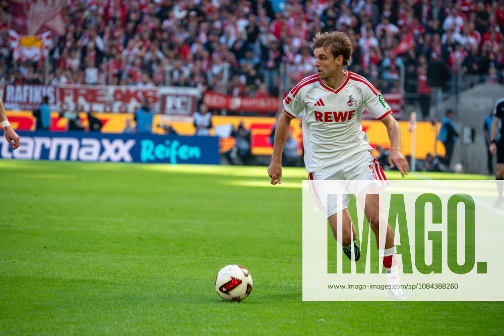 Deutschland: 1.Bundesliga 2026 2027, 5. Spieltag, 1.FC Köln vs Borussia Mönchengladbach, Sonntag, 11.10.2026 RheinEnergie-Stadion (Köln-Nordrhein-Westfalen): Julian Pauli (1.FC Köln, 3) am Ball Köln RheinEnergier-Stadion, Köln Deutschland