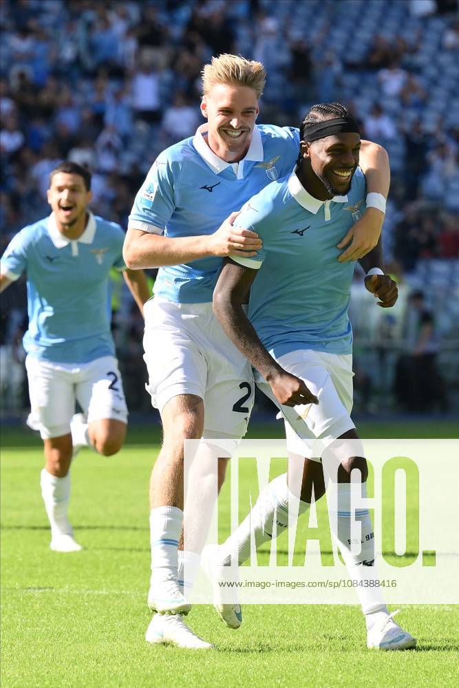 Foto IPP Luciano Adriani Roma 11 10 2026 Campionato di calcio Serie A Tim 2026-2027 Lazio vs Monza Nella foto: Esultanza dopo il gol di Nuno Tavares con Kenneth Taylor a sinistra Italy Photo Press - World Copyright Roma italy Italia ITALY