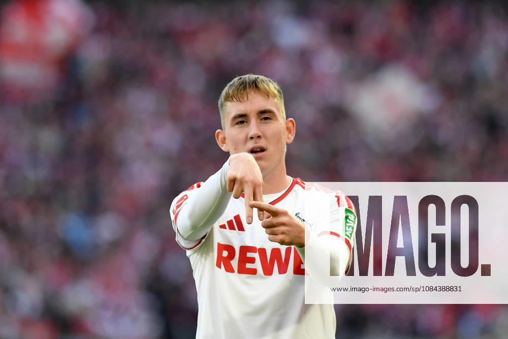 Isak Johannesson (1. FC Koeln) Torjubel, jubelt nach seinem Treffer zum 1:0 waehrend des Spiels der 1. Bundesliga zwischen 1. FC Koeln und Borussia Moenchengladbach, RheinEnergieStadion am 11. October 2026 in Koeln, Deutschland. (Foto von Ralf Treese DeFodi Images) +++ Isak Johannesson (1. FC Koeln) celebrates after scoring his teams first goal during the Bundesliga match between 1. FC Koeln and Borussia Moenchengladbach at RheinEnergieStadion on October 11, 2026 in Cologne, Germany. (Photo by Ralf Treese DeFodi Images) DFB DFL REGULATIONS PROHIBIT ANY USE OF PHOTOGRAPHS AS IMAGE SEQUENCES AND OR QUASI-VIDEO. (Photo by Ralf Treese DeFodi Images) -