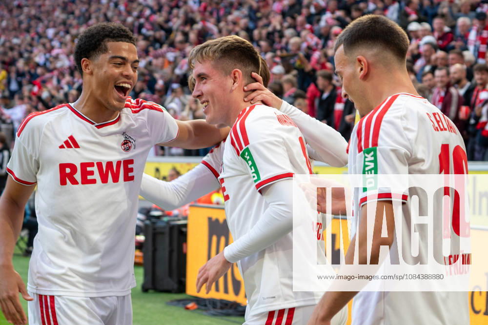 Deutschland: 1.Bundesliga 2026 2027, 5. Spieltag, 1.FC Köln vs Borussia Mönchengladbach, Sonntag, 11.10.2026 RheinEnergie-Stadion (Köln-Nordrhein-Westfalen): Tor und Torjubel zum 1:0 durch Isak Johannesson (1.FC Köln, 8). Freude, Emotionen, Jubel mit Sa?d El Mala (1.FC Köln, 10) und Jahmai Simpson-Pusey (1.FC Köln, 22) Köln RheinEnergier-Stadion, Köln Deutschland