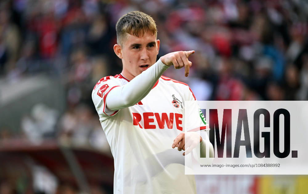 Cologne, Germany, 1. Bundesliga, Matchday 5, Rhein-Energie-Stadium Cologne, 1. FC Köln vs Bor. Mönchengladbach; Isak Johannesson (FC) celebrates after scoring. Celebration, Joy, Action.