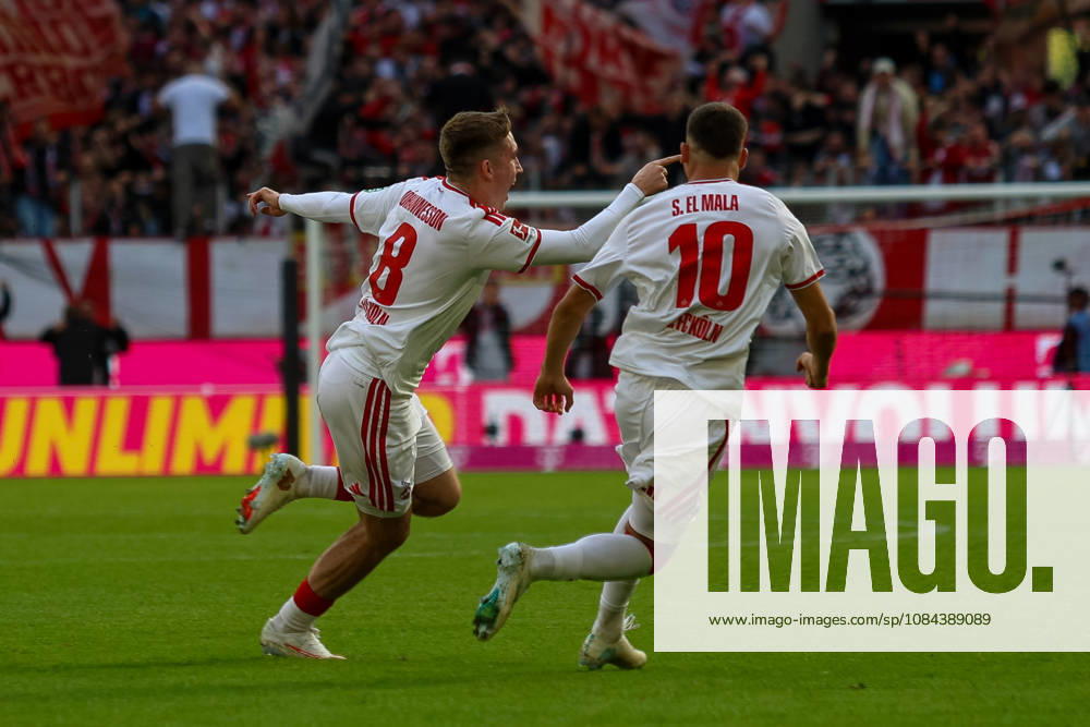 GER, Fussball, Herren, Bundesliga , 1. Bundesliga, Saison 2026 2027, 1. FC Köln - VfL Borussia Mönchengladbach Ãsak Johannesson (KOE) Torjubel, jubelt mit seiner Mannschaft nach dem Treffer zum 1:0
