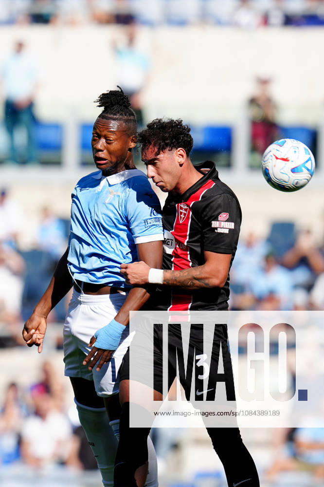 SS Lazio v AC Monza - Serie A Enilive Tijjani Noslin of SS Lazio and Lorenzo Lucchesi of AC Monza jump for the ball during the Serie A Enilive match between SS Lazio and AC Monza at Olympic Stadium on October 11, 2026 in Rome, Italy. Rome Olympic Stadium Lazio Italy
